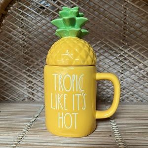 Rae Dunn Tropic Like it’s Hot Mug w/cover